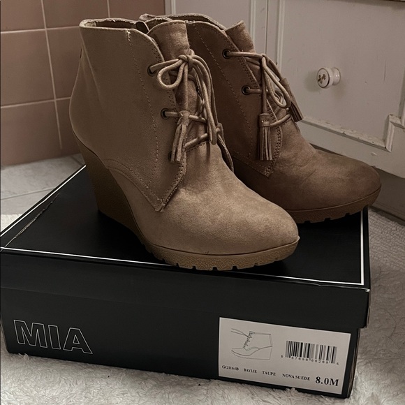 MIA Shoes - MIA Women's Brown Wedge Ankle Boots